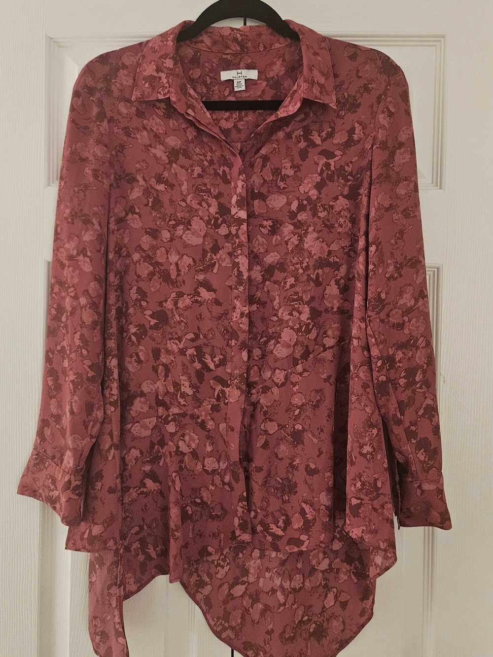 H by Halston Rose-Pink Floral Button Front Asymmetrical Hem Blouse